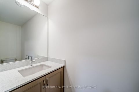 Photo 18 at 84 Adario Crescent, Vellore Village, Vaughan