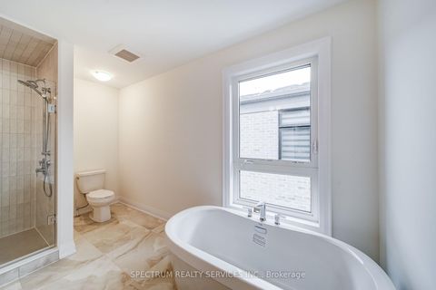 Photo 31 at 84 Adario Crescent, Vellore Village, Vaughan