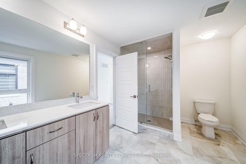 Photo 32 at 84 Adario Crescent, Vellore Village, Vaughan