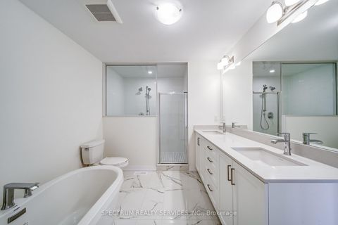 Photo 24 at 132 Adario Crescent, Vellore Village, Vaughan