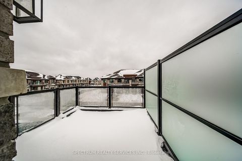 Photo 32 at 132 Adario Crescent, Vellore Village, Vaughan