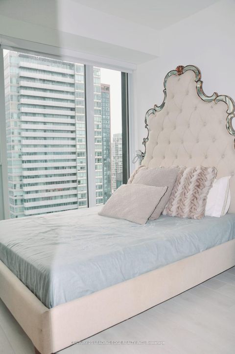 Photo 8 at 3204 - 15 MERCER Street, Waterfront Communities C1, Toronto