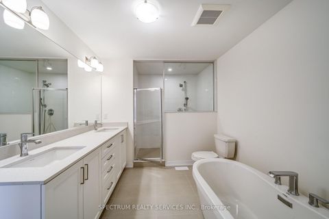 Photo 23 at 136 Adario Crescent, Vellore Village, Vaughan