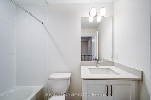 Photo 29 at 136 Adario Crescent, Vellore Village, Vaughan