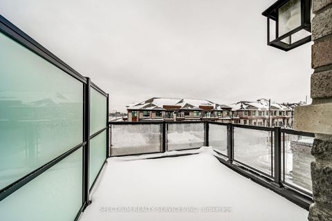 Photo 32 at 136 Adario Crescent, Vellore Village, Vaughan