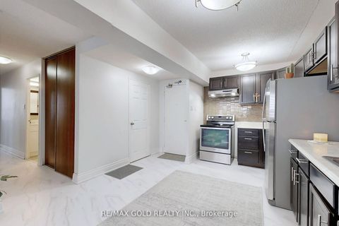 Photo 18 at 711 - 40 Panorama Court, Jamestown, Toronto