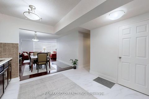 Photo 20 at 711 - 40 Panorama Court, Jamestown, Toronto