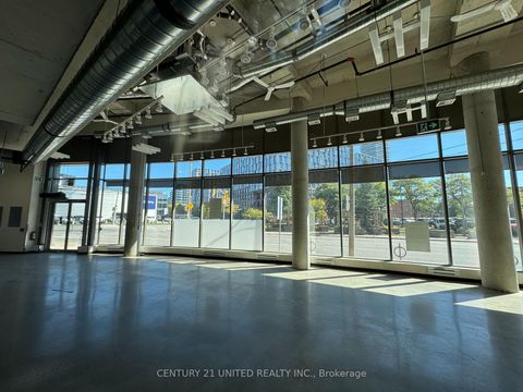 Photo 2 at 4 - 2 Eastern Avenue, Moss Park, Toronto