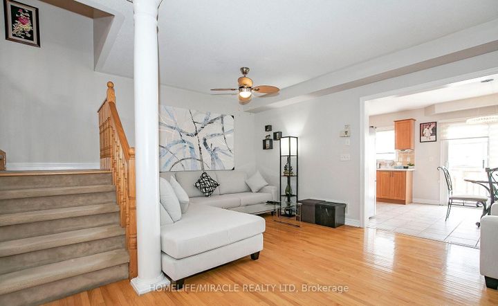 Photo 6 at 29 Dewridge Court, Wellington, Brampton