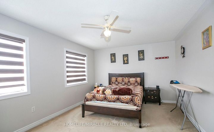 Photo 15 at 29 Dewridge Court, Wellington, Brampton