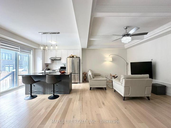 Photo 11 at 124 Hilts Drive, Rural Richmond Hill, Richmond Hill