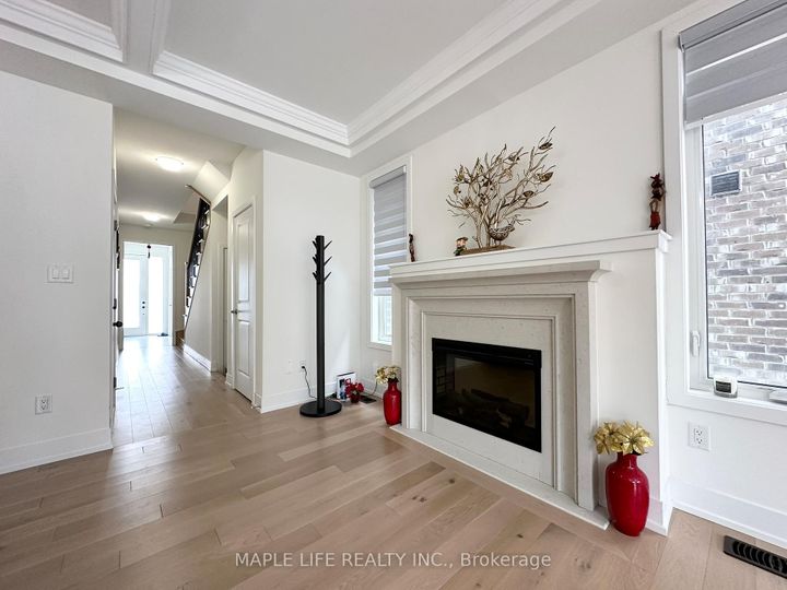 Photo 13 at 124 Hilts Drive, Rural Richmond Hill, Richmond Hill