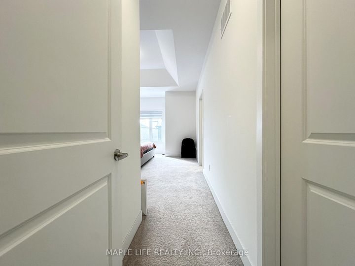 Photo 23 at 124 Hilts Drive, Rural Richmond Hill, Richmond Hill