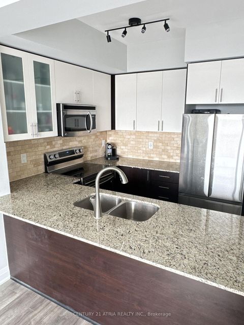 Photo 6 at 810 - 520 Steeles Avenue W, Yorkhill, Vaughan