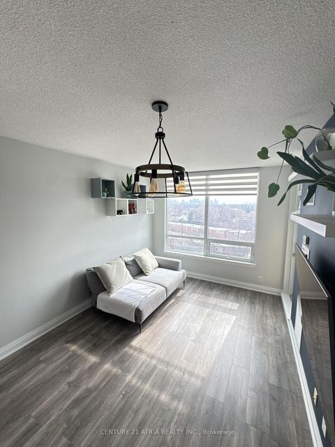 Photo 9 at 810 - 520 Steeles Avenue W, Yorkhill, Vaughan