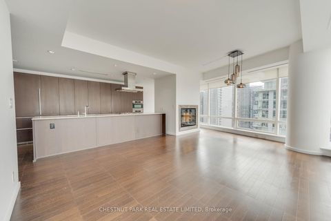 Photo 12 at 3205 - 180 University Avenue, Bay Street Corridor, Toronto