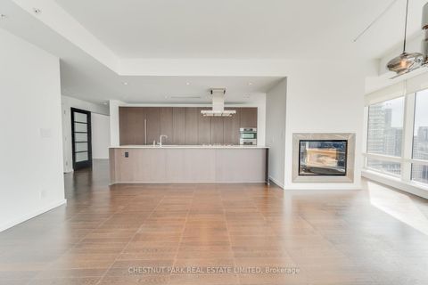 Photo 18 at 3205 - 180 University Avenue, Bay Street Corridor, Toronto