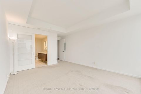 Photo 25 at 3205 - 180 University Avenue, Bay Street Corridor, Toronto