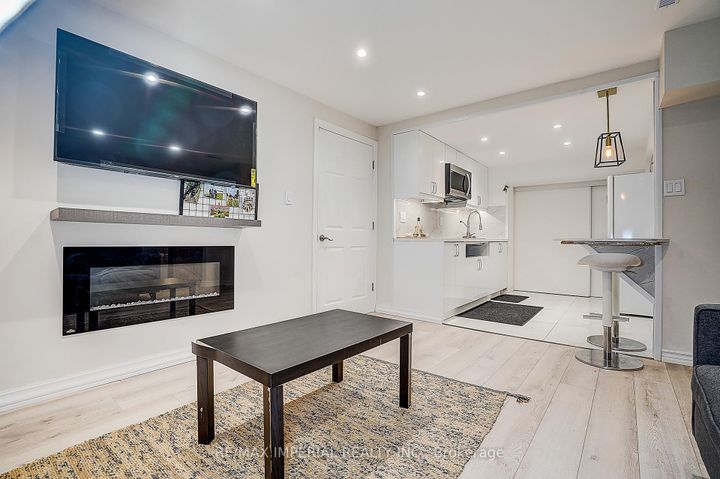 Photo 27 at 50 Kings Cross Avenue, Bayview Hill, Richmond Hill