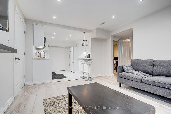 Photo 28 at 50 Kings Cross Avenue, Bayview Hill, Richmond Hill