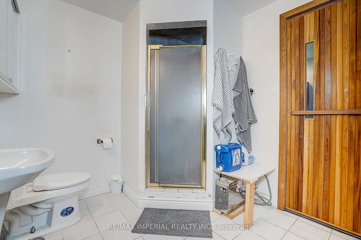 Photo 31 at 50 Kings Cross Avenue, Bayview Hill, Richmond Hill