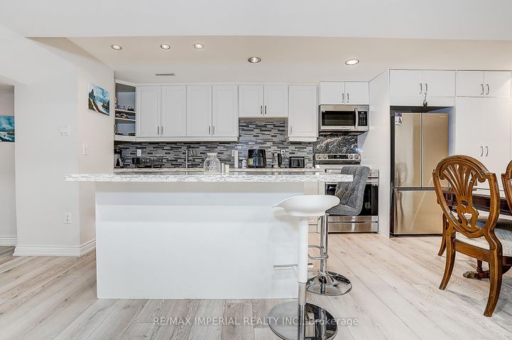 Photo 32 at 50 Kings Cross Avenue, Bayview Hill, Richmond Hill