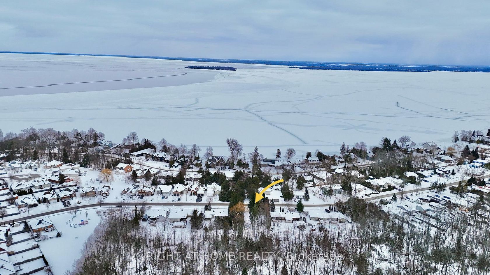 2802 Ireton Street, Alcona, Innisfil photo number 2