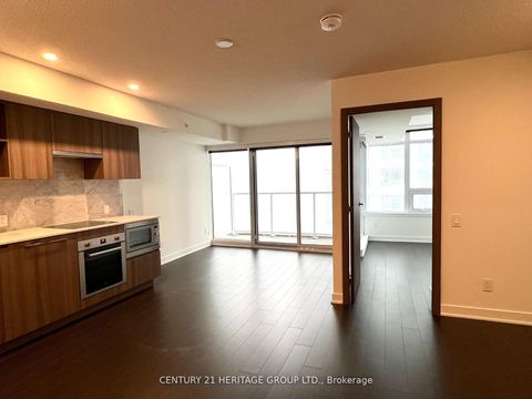 Photo 5 at 2210 - 19 Bathurst Street, Waterfront Communities C1, Toronto