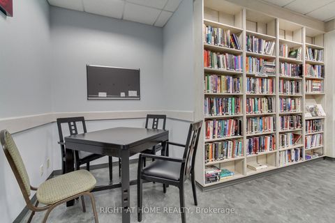 Photo 19 at 504 - 77 Harbour Square, Waterfront Communities C1, Toronto