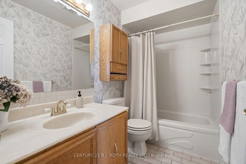 Photo 25 at 25 Autumn Lane, Allandale Heights, Barrie