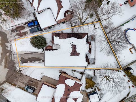 Photo 44 at 25 Autumn Lane, Allandale Heights, Barrie