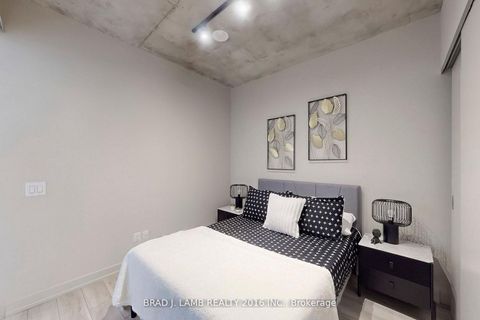 Photo 9 at 1207 - 458 Richmond Street W, Waterfront Communities C1, Toronto