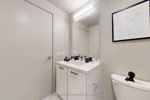 Photo 11 at 1207 - 458 Richmond Street W, Waterfront Communities C1, Toronto