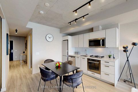 Photo 22 at 1207 - 458 Richmond Street W, Waterfront Communities C1, Toronto