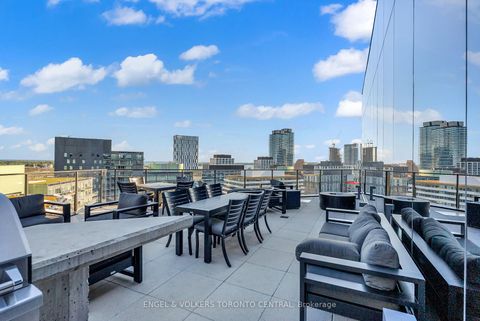 Photo 21 at 310 - 21 Lawren Harris Square, Waterfront Communities C8, Toronto