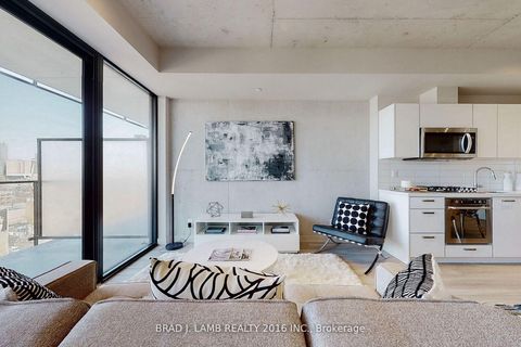 Photo 8 at 1601 - 458 Richmond Street W, Waterfront Communities C1, Toronto