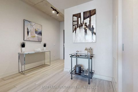 Photo 15 at 1601 - 458 Richmond Street W, Waterfront Communities C1, Toronto