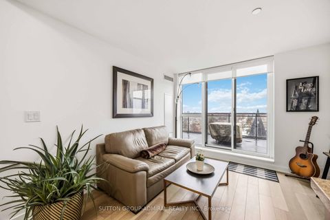 Photo 8 at 509 - 16 McAdam Avenue, Glen Park, Toronto