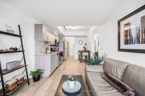 Photo 9 at 509 - 16 McAdam Avenue, Glen Park, Toronto