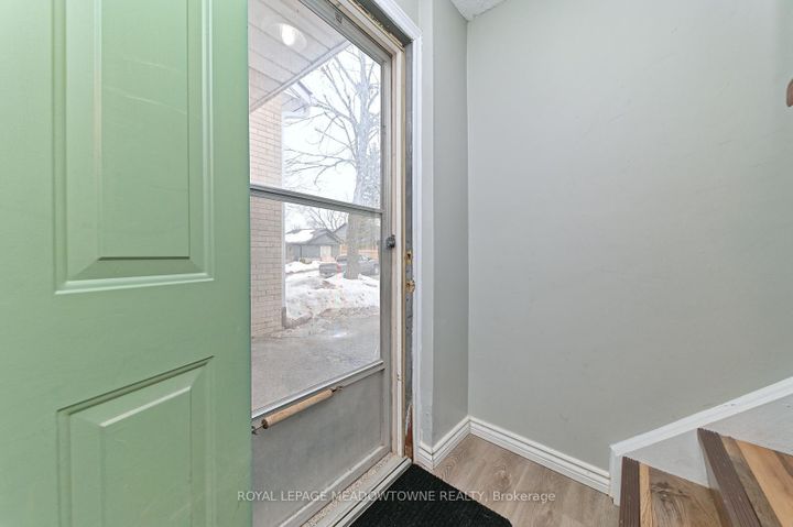 Photo 26 at 74 - 80 Lynden Circle, Georgetown, Halton Hills