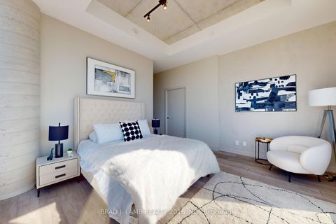 Photo 18 at 1701 - 458 Richmond Street W, Waterfront Communities C1, Toronto