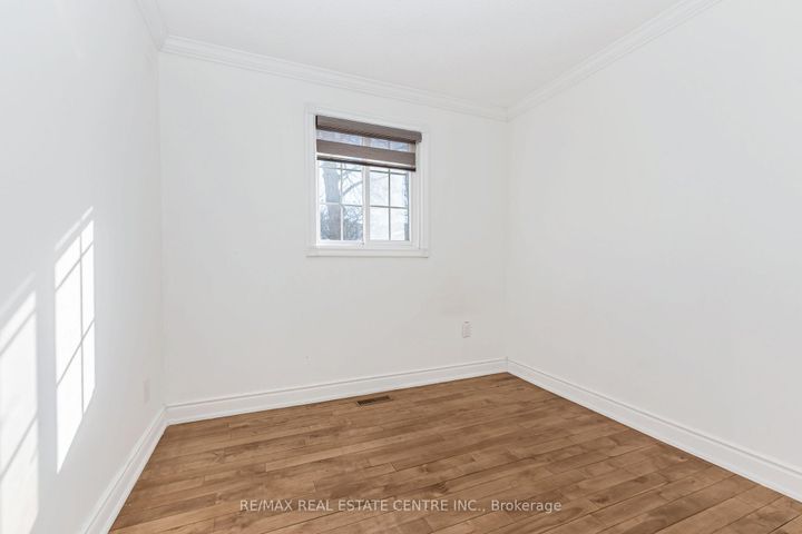 Photo 18 at 67 Talbot Street, Brampton West, Brampton