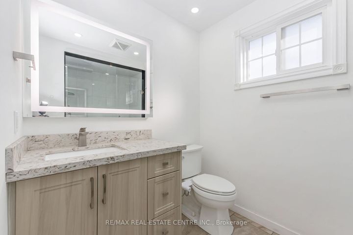 Photo 19 at 67 Talbot Street, Brampton West, Brampton