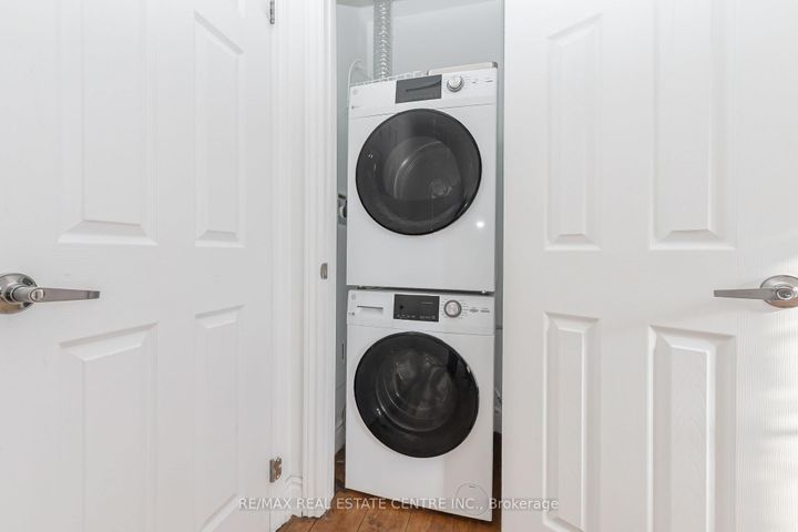 Photo 20 at 67 Talbot Street, Brampton West, Brampton