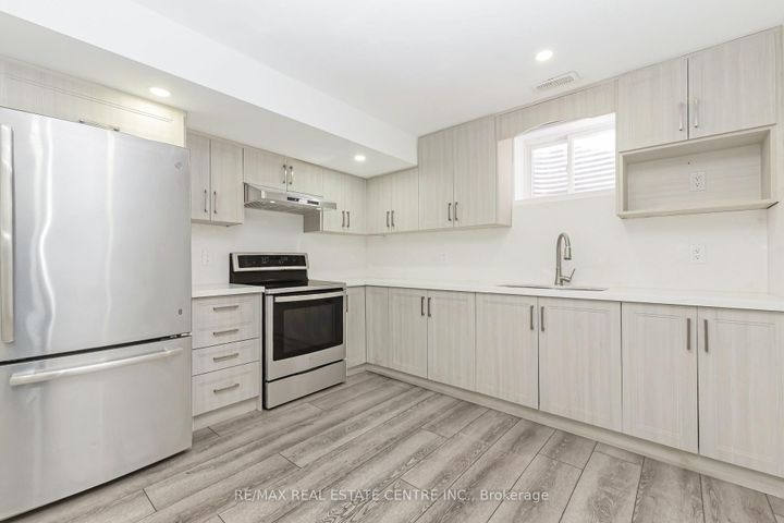 Photo 27 at 67 Talbot Street, Brampton West, Brampton