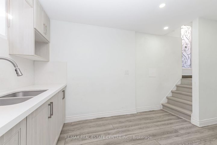 Photo 31 at 67 Talbot Street, Brampton West, Brampton