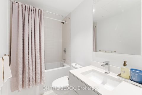 Photo 10 at 5309 - 7 Grenville Street, Bay Street Corridor, Toronto