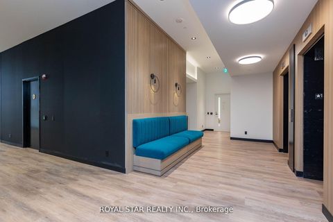 Photo 4 at B-2313 - 7950 Bathurst Street, Beverley Glen, Vaughan