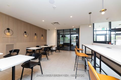 Photo 6 at B-2313 - 7950 Bathurst Street, Beverley Glen, Vaughan