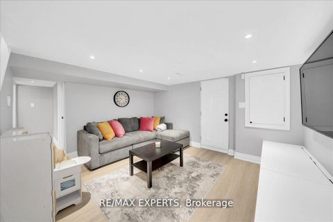 Photo 21 at 60 Anthony Road, CFB, Toronto